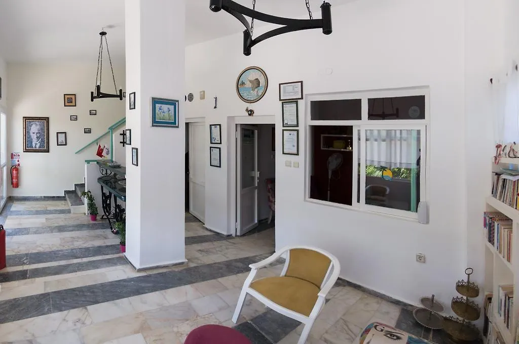 Colophon Hotel 古穆杜尔