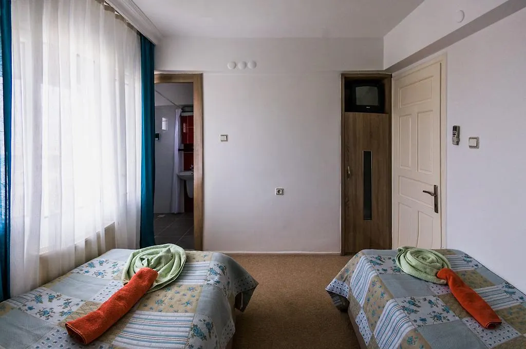 Colophon Hotel 古穆杜尔
